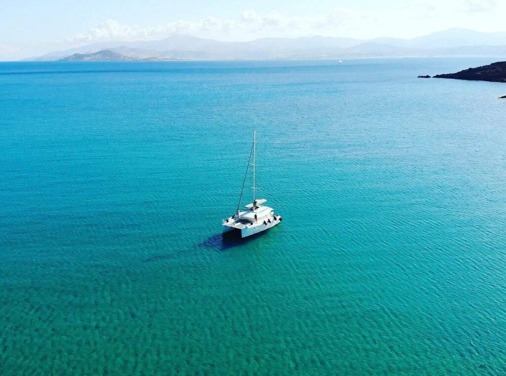 catamaran emelia large